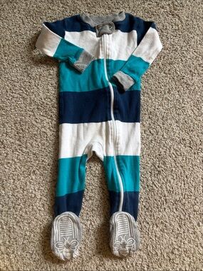 Burt’s Bees Baby 100% Organic Cotton Stripe One Piece Zip Up Pajamas Size 6-9